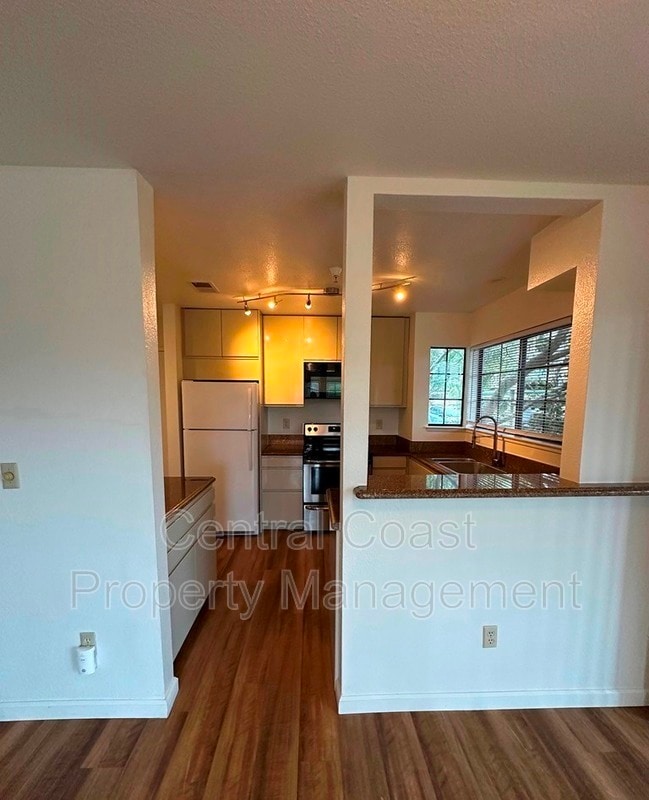 Building Photo - 311 Quail Run Ct