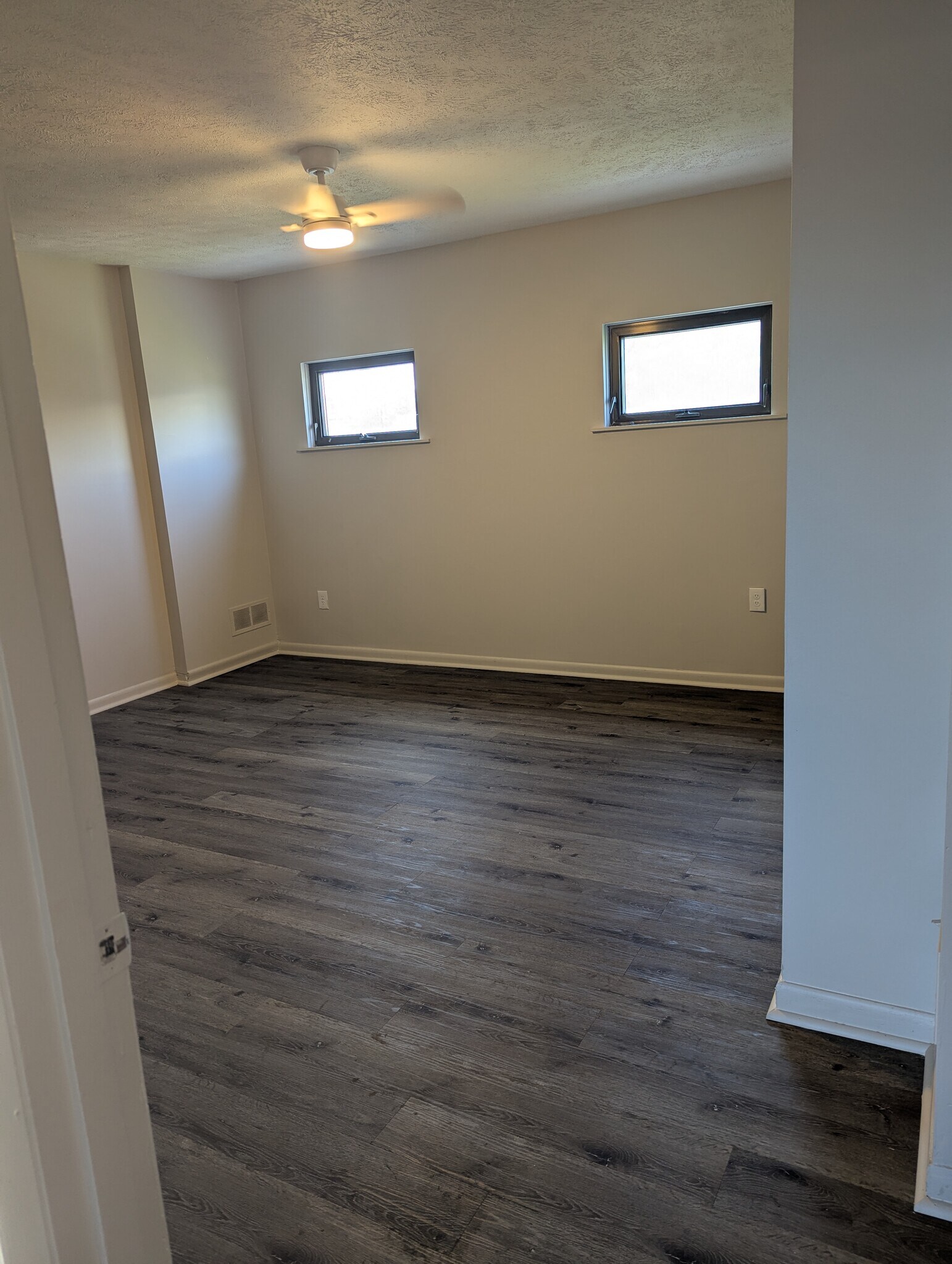 Building Photo - 4488 Minerva St