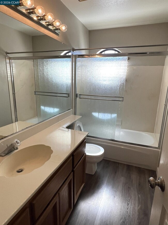 Building Photo - 85 Tahoe Ct
