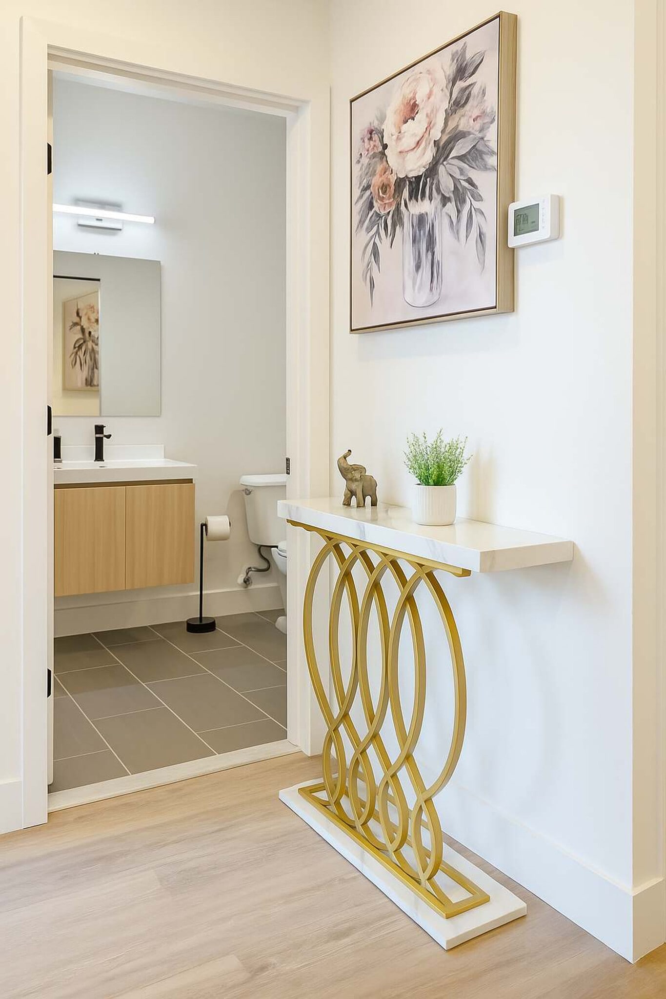 Building Photo - 2400 E Huntingdon St