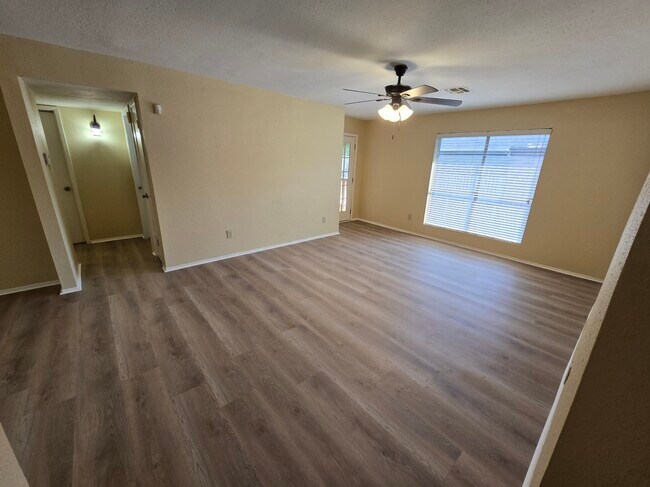 Primary Photo - 5669 Birchmont Dr