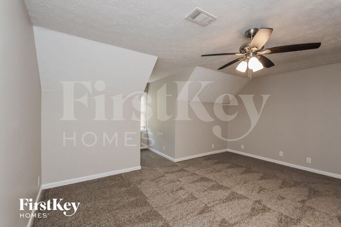 Building Photo - 5224 Parkside Dr SE