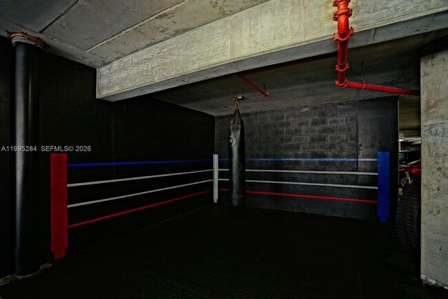 Building Photo - 690 SW 1st Ct