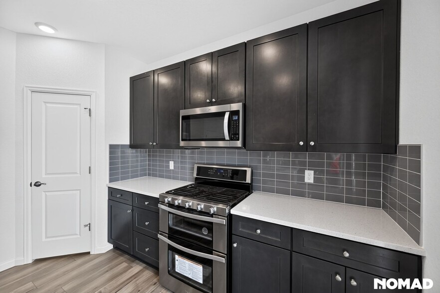 Building Photo - 18274 Martinello Dr