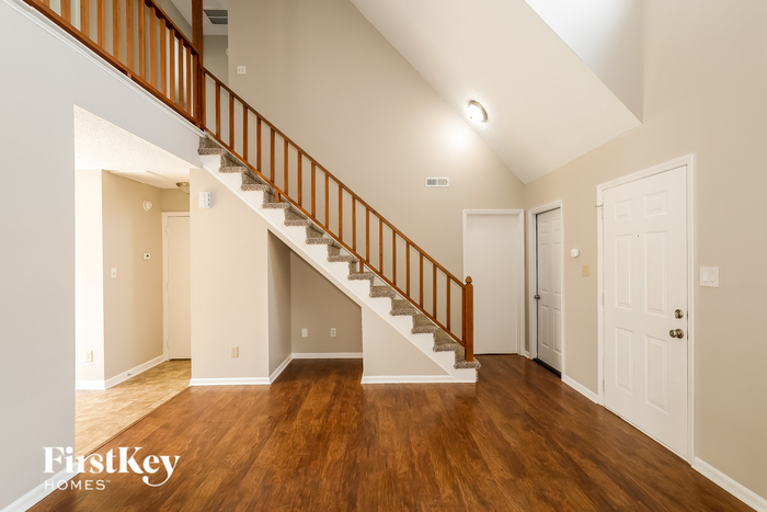 Building Photo - 8116 Maxwelton Dr