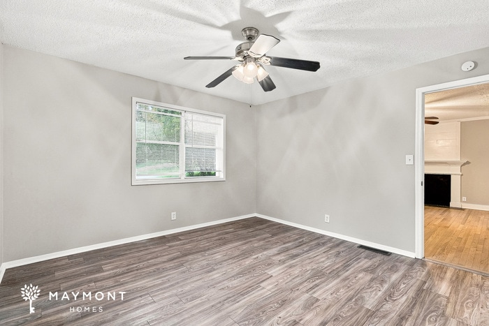 Building Photo - 4315 Bonneville Dr