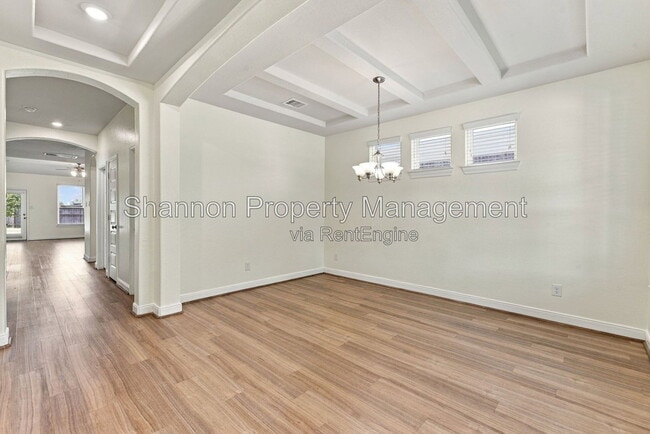 Building Photo - 24250 Prairie Glen Ln