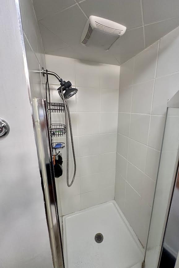 Primary Photo - 2 bedroom in Northbrook IL 60062
