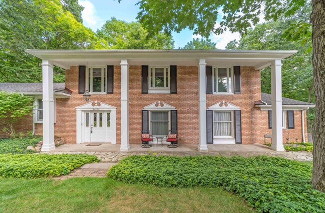Building Photo - 34150 Hunters Row