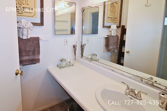 Building Photo - 3747 42nd Way S