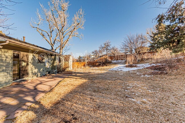 Building Photo - 16508 E Wesley Ave