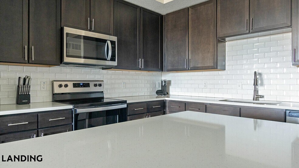 Building Photo - 9650 52nd Ave E