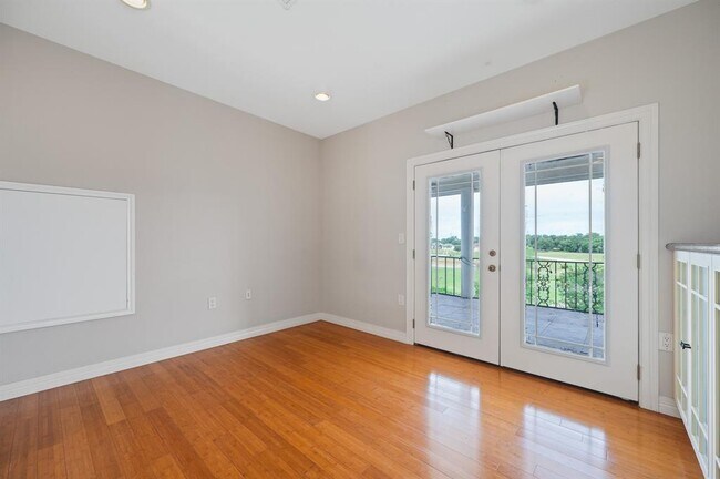 Building Photo - 13819 Lakeview Meadow Dr
