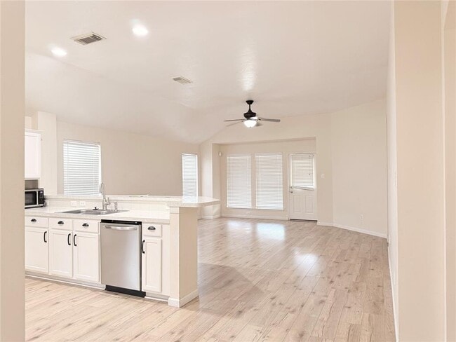 Building Photo - 17310 Brookhollow Mist Ct