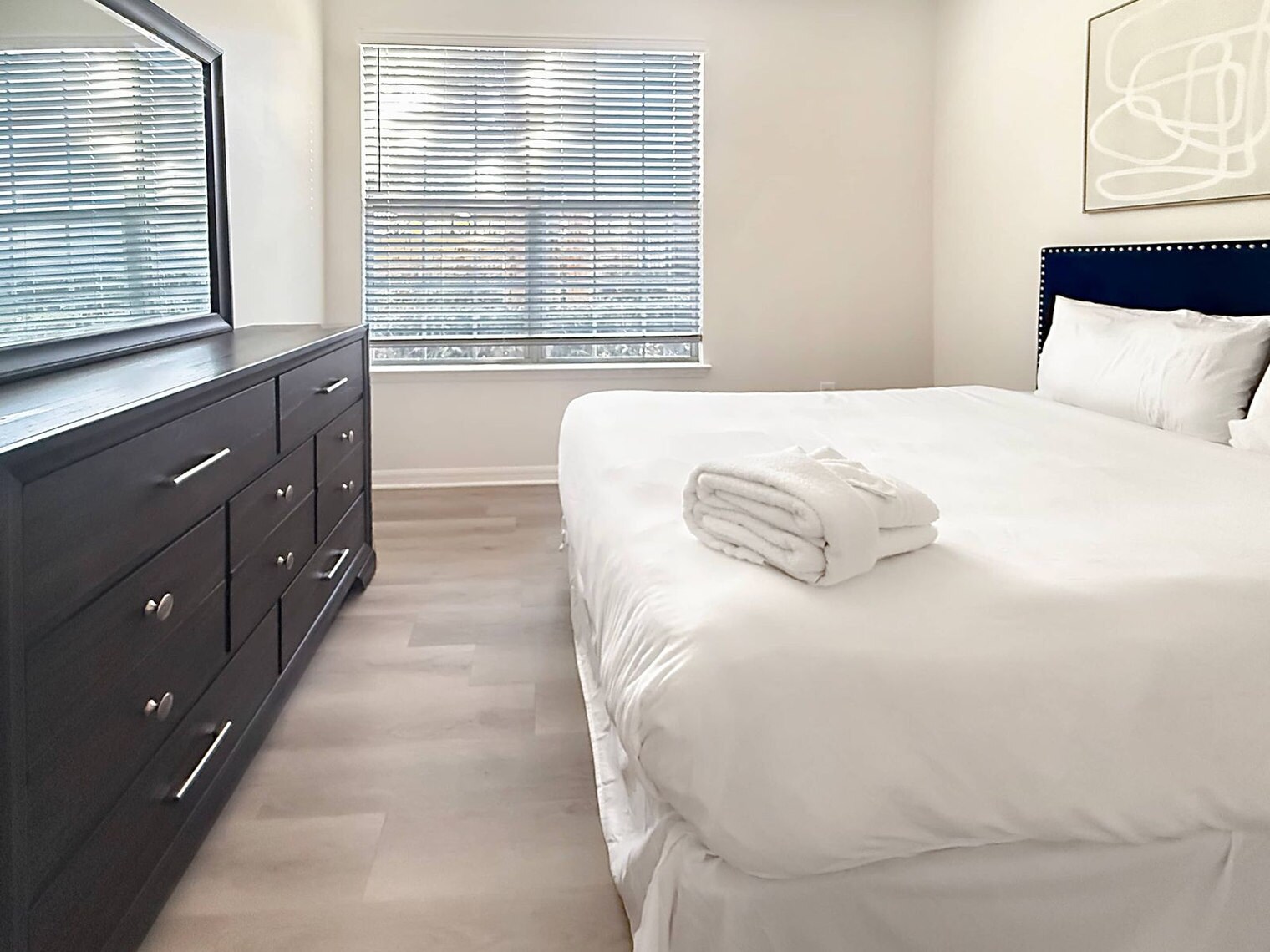 Building Photo - 1890 Sweetbroom Cir