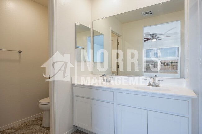 Building Photo - Beautiful Brand New Home