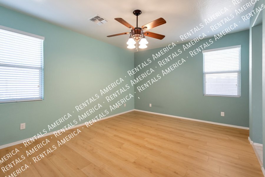 Building Photo - 29202 N Fire Agate Rd