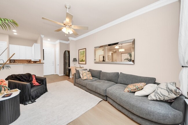 Building Photo - 2400 McCue Rd