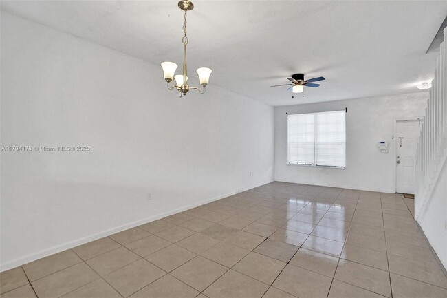 Building Photo - 757 NW 42nd Ave