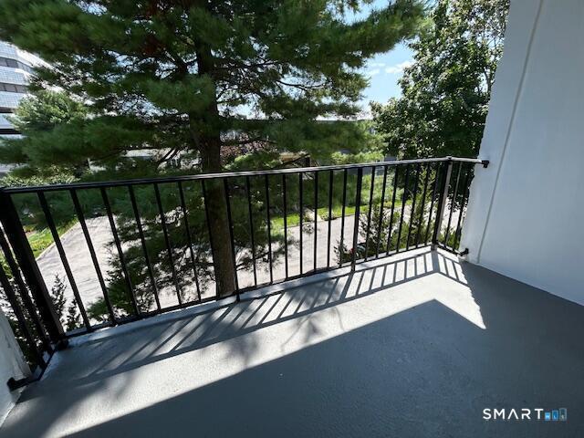 Building Photo - 43 Seaview Ave