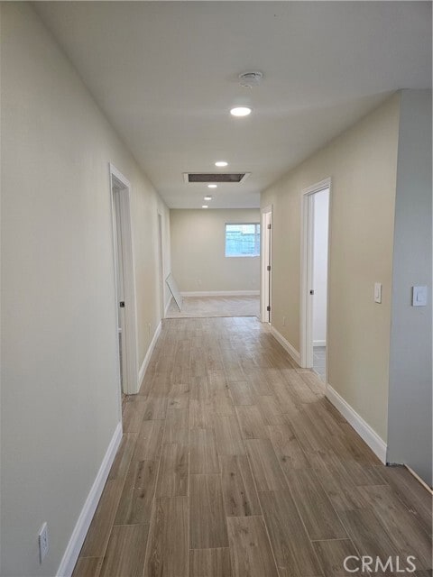 Building Photo - 2641 Valley View Ave