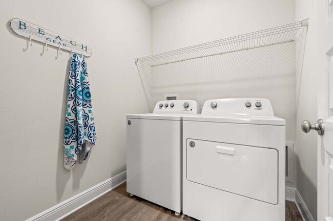 Building Photo - 248 Sea Grv Wy