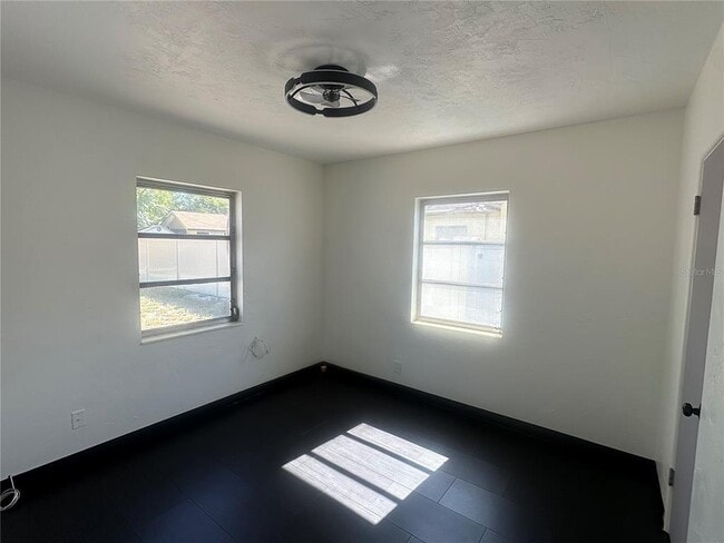 Building Photo - 4824 Dr. M.L.K. Jr St S