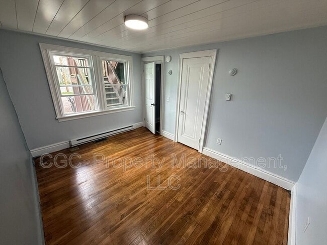 Building Photo - 32-34-34 Clinton Ave