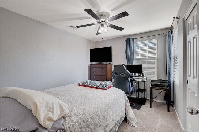 Building Photo - 1045 Spotted Saddle St