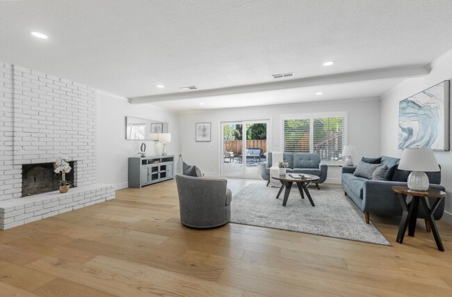 Building Photo - Vintage Hills, Pleasanton 4 Bed, 3 Ba., So...