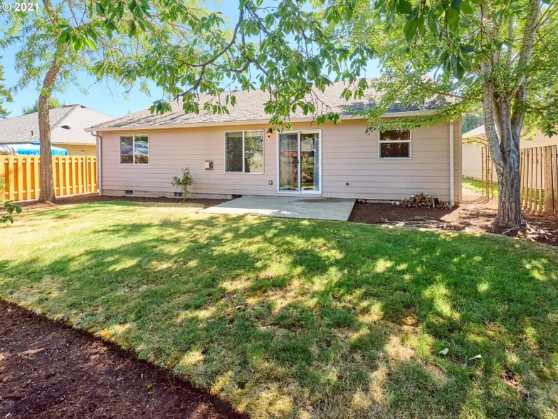 Building Photo - 5175 Kensington Ct NE