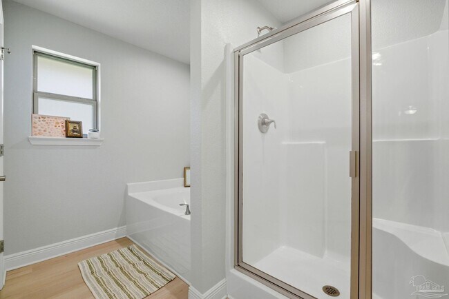 Building Photo - 5725 Montauk Wy