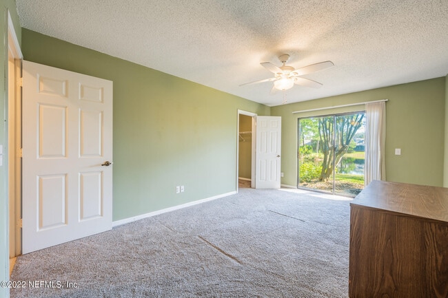 Building Photo - 111 Cranes Lake Dr