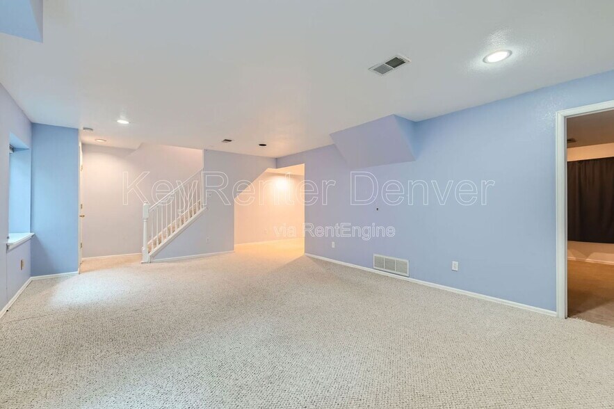 Building Photo - 4321 Brandon Ave