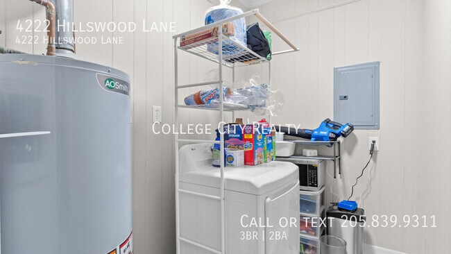 Building Photo - 4222 Hillswood Ln
