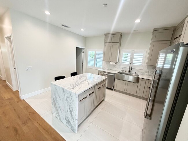 Building Photo - Brand New 2025 ADU in Prime Temple City Location!