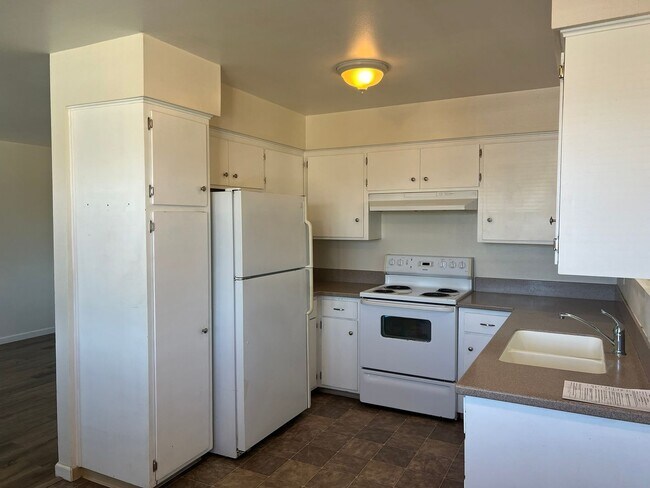 Building Photo - LSSTE715