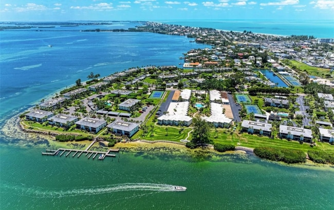 Building Photo - 6300 Flotilla Dr