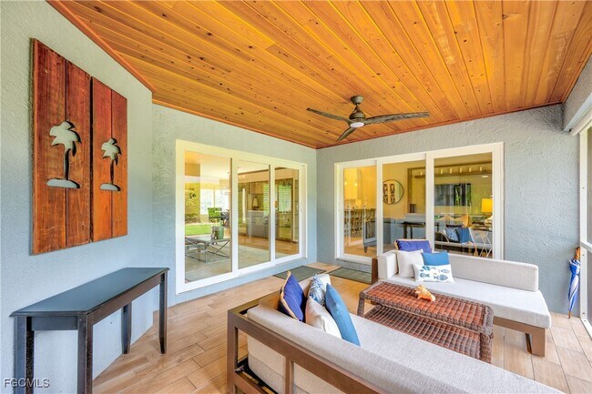 Building Photo - 2003 Timberline Dr