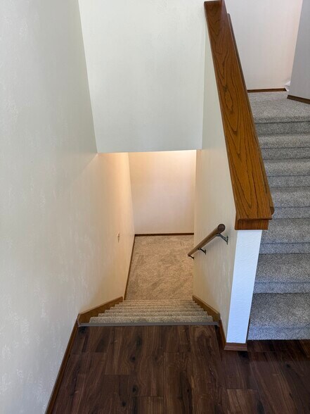 Building Photo - 2757 Kathy Dr
