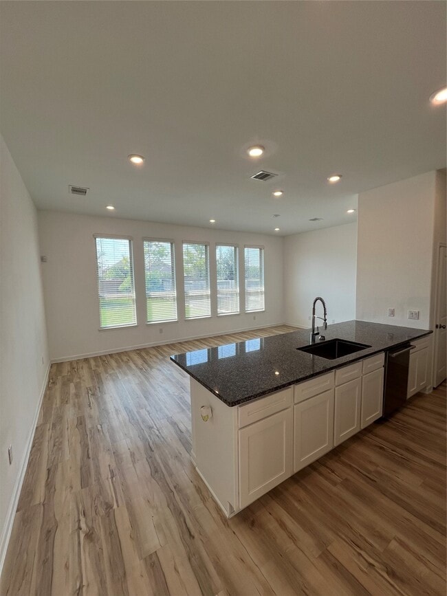 Building Photo - 10646 Cabot Trl
