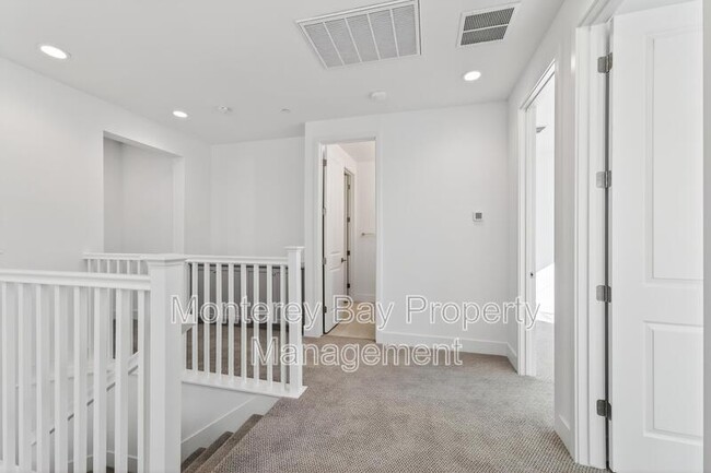 Building Photo - 2798 Telegraph Blvd