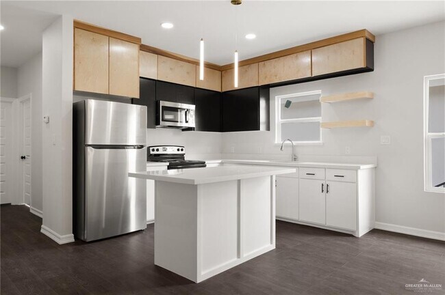 Building Photo - 3841 N Mezcal Dr