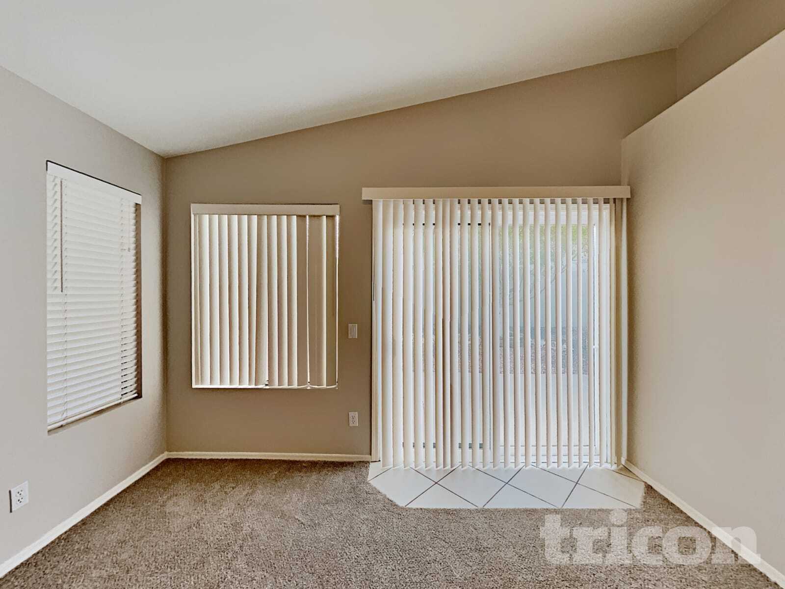 Building Photo - 2031 S Alicia