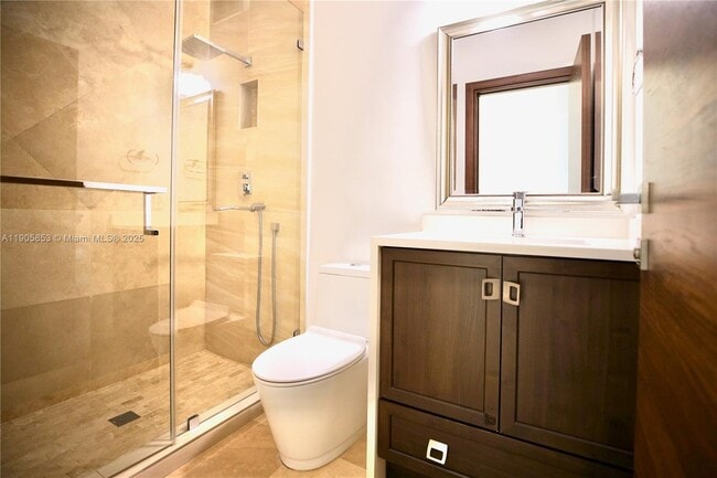 Building Photo - 615 Santander Ave