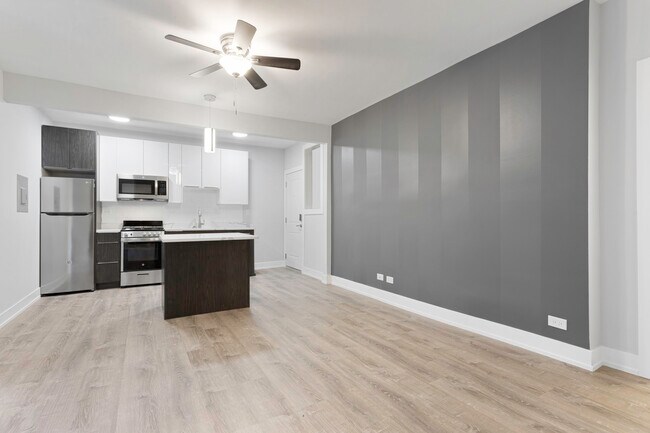 Building Photo - 1651 W Jonquil Terrace