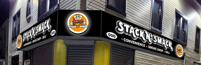 Building Photo - 566-568 Hawthorne Ave