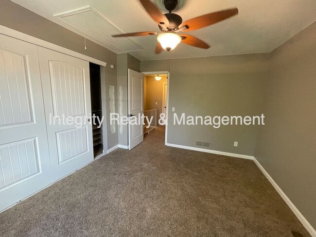 Building Photo - 1811 S Quebec Way