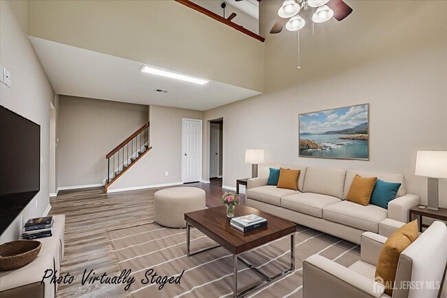 Building Photo - 142 Beverly Hill Terrace