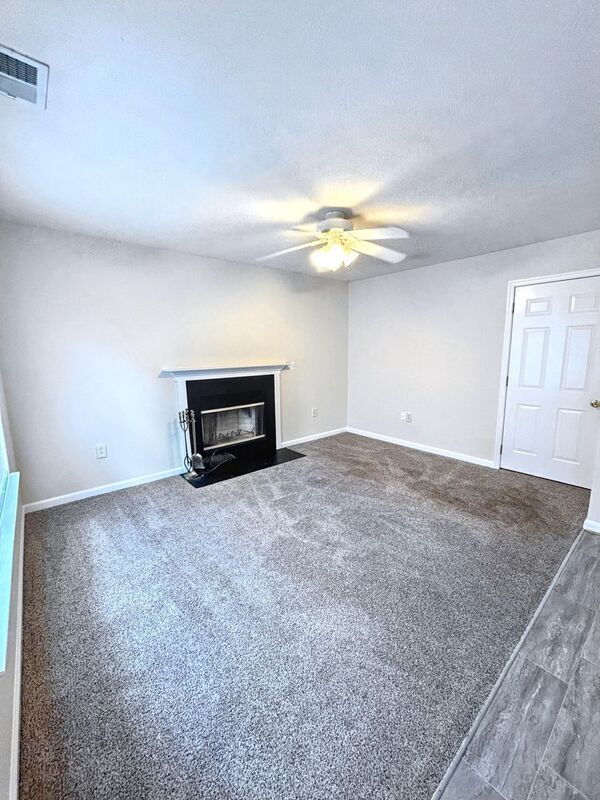 Building Photo - 845 Vail Ridge